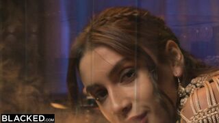 BLACKED BBC-Curious hotel clerk Vanessa seduces guest