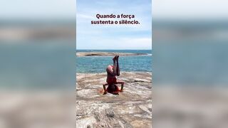 black ebony chicks bikini hawt