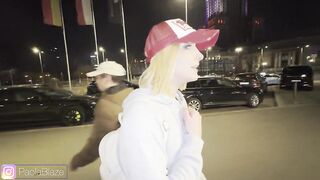 Dałam się wyruchać w cipkę mojemu widzowi, który spotkał mnie na mieście - POLSKIE PORNO