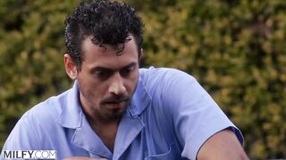 MILFY Curvy aged Syren rides his youthful penis poolside