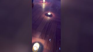 BARBARAEROTIK me masajea con sus enormes tetas y su gran culo. Clip en mi canal