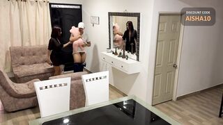 Super Hawt lalin girl Makes delivery Chap try a Monica Moments Doll and then her Butt - Aisha & Juan