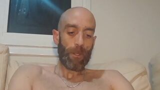 Tugjob giant