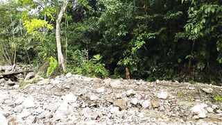 Arazá banging secretly in the jungle.