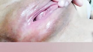 Una deliciosa snatch mojada