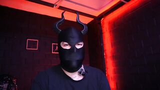 Más allá de las cadenas: desmitificando el servitude