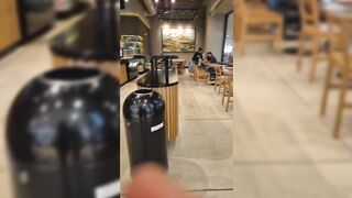 Colombiana se pone muy cachonda en un centro comercial de Bogotá - ALEJANDRA PALACIOS