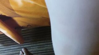 Me como su enorme y delicioso culo