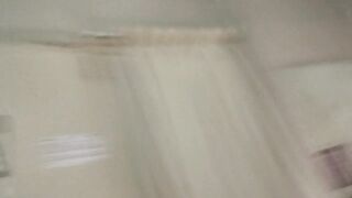 Estoy cachonda antes de la fiesta y mi hombre me folla hasta dejarme mojada????????