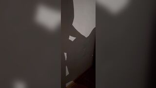 Sexo En Las Sombras, Muy rico Fellatio y de perrito en la mesa