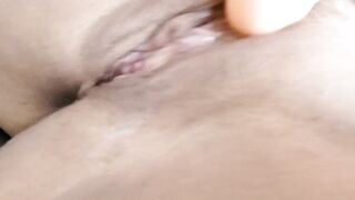 Me encanta masturbarme mientras veo porno ????