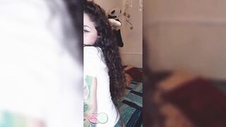 I like to dance u and make u excited, now fingering my juicy snatch