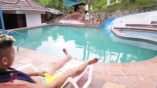 UNA GRAN AZOTADA EN LA PISCINA CON EL HIJO DE MI JEFE-highlight