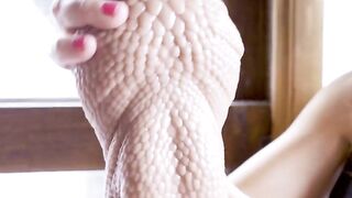 KINKY COBRA REVIEW