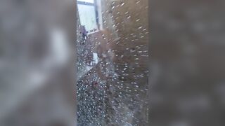 la grabe desnudita en la ducha