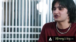 MAMMA'S MALE - Stepmom Aderes Quin Gets CAUGHT BANGING Stepson's Superlatively good Ally And Bangs 'em The one and the other!
