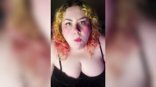 Strawbie popsicle time