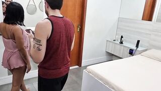 Behind the scenes of the recording of the nasty Joyce Camargo, preggo with twins, having sex with Jr. Doidera.