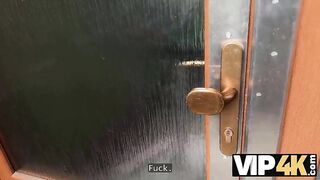 VIP4K. A precious day to screw her anal