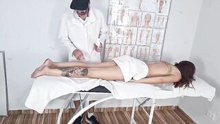 Underground masseur bangs his clients!