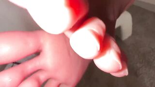 What u think? Which gal is more excellent to bang?