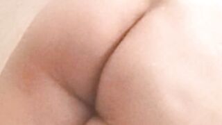 FANTASIA: See on her whilst this babe bathes.