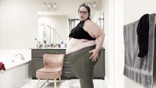 2 Temptations: Chunky Paradise Fashion Fiesta (wmv)