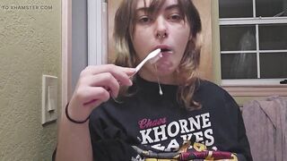 Brushin and Flashin Bawdy!