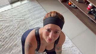 I entice my gym tutor! i sucked his shlong and this guy CUMS on my BUTT! carogomeez