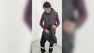 I went to make a delivery and this babe paid with sex.