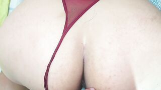 Chica gamer es cumple reto de quitarme la ropa y ser follada