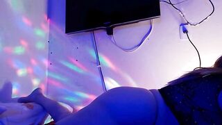 This babe Released Her Butt in the Yiff Out of Frills and Made the Male Throw Anything