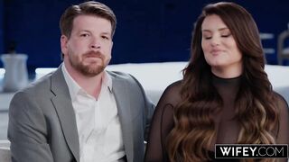 WIFEY Charming Curvy Hotwife Lacy Gets Blindfolded For The Ultimate Group sex Surprise