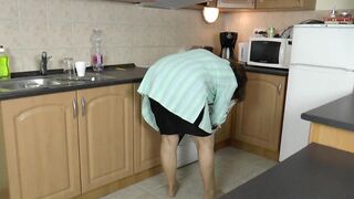Ginger Aged German Housewife with Naturals Gets Pounded at