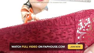 Sniffing Pants and Cumming! Lady Victoria Valente