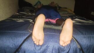 Foot Fetish - Hunk Feet Bound