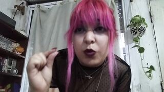 Pov: Reyna gótica culona te rompe el corazón (Humillacion)