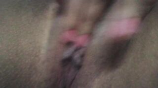 QUIERO VERGA, MIRA MI COÑO MOJADO DE CERCA / I WISH DONG, LOOK AT MY JUICY VAGINA CLOSE UP