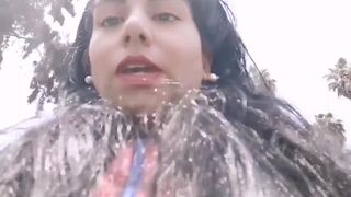 Giantess Débora tease and crush u (Español)