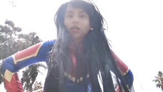 Giantess Débora tease and crush u (Español)