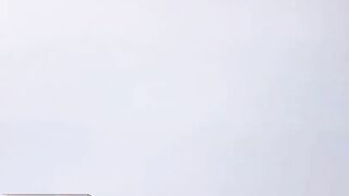 Giganta Debora se baña con su novio y lo guarda en su panty (Trailer)