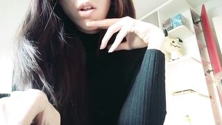 [Trailer] Giantess swallows and plays with a petite family