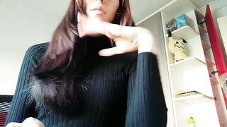 [Trailer] Giantess swallows and plays with a petite family