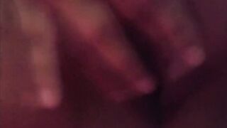 Mi primera masturbacion y me orineeeee