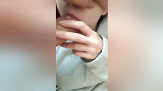 FOLLO CON MI NOVIA, ME CHUPA LA POLLA YA LE COMO EL COÑO