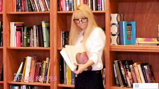 Innocent schoolgirl Kenzie Reeves between sluts
