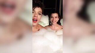 Periscope - Girls in Bubble Bath