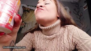 Miss Whitney Morgan: Fried Chicken Eating Asmr