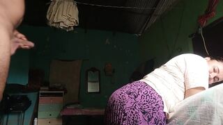 Screwing a slut on 4 chunky butt