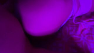 Me cito por Tinder y acabe muy cogida, gritando de placer.